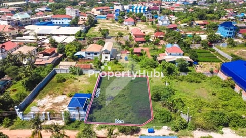 Land for Sale in Sala Kamraeuk area