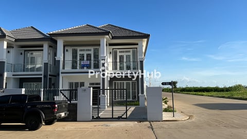 ផ្ទះវីឡាទោលលក់ $185000 ចចារ