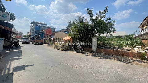 ដីលំនៅឋានលក់បន្ទាន់!