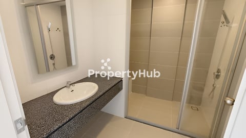 ផ្ទះអាជីវកម្មសម្រាប់លក់ គម្រោងCapital oneផ្លូវជាតិលេខ១