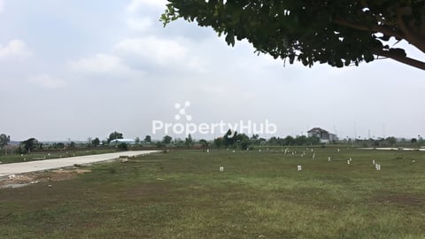 ដីឡូលក់នៅក្នុងគំរោងអភិវឌ្ឈន៍ខេត្តថ្មីត្បូងឃ្មុំ ពីឡូ​ស្មើរនិង 10 x 20m