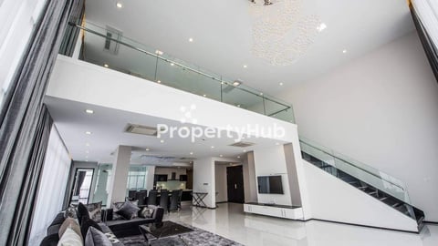 Luxury Penthouse Unit for Rent 5 Bedrooms with Panoramic City Views in Daun Penh District