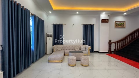 ផ្ទះសម្រាប់ជួល