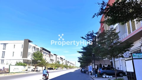 ផ្ទះអាជីវកម្ម ផ្លូវធំ ២ល្វែង លក់ 6A