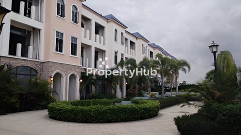 King Vila for rent and sale across road AEON3 and chip mong 10mn for new airport