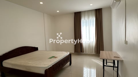 ឈូកវ៉ា២ Corner house for sale ប្រញាប់