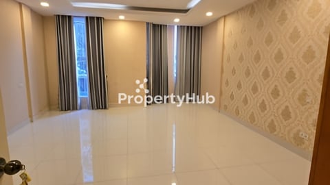 ផ្ទះជួល វីឡាកូនកាត់ ជីបម៉ុងសែនសុខ