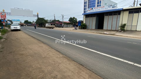 ដីជាប់ផ្លូវជាតិលេខ1