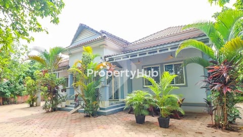 3BR-House for Rent in Svay Dangkum Area