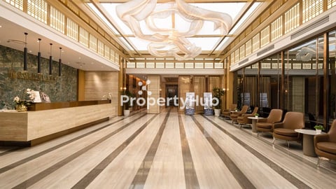 3-BR Luxury Condo for RENT!!!