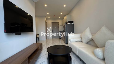 2BR Condo for rent at Crown Towers