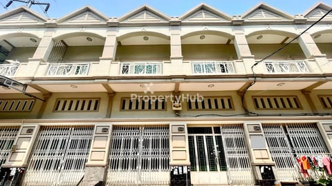 💥ផ្ទះល្វែង លក់បន្ទាន់ខ្លាំង! ម្តុំទួលសង្កែ (Code: F-00050)