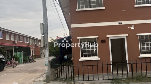 ផ្ទ្ទះលក់