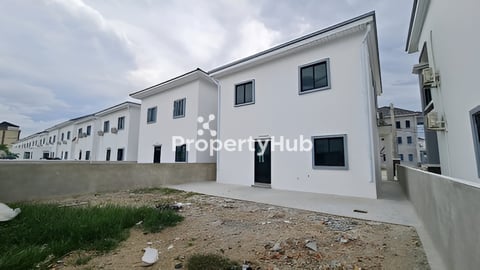 ផ្ទះវិឡាសុវណ្ណារីគម្រោង2 លក់ឬជួល