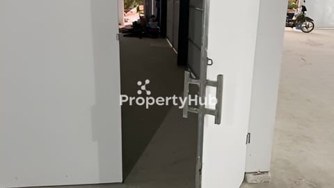 ឃ្លាំងលក់សង្កាត់១ កំពង់សោម