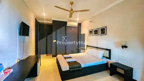 Resort for Sale Along road 1333, Kep City