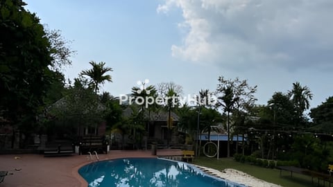 Beautiful resort for sale