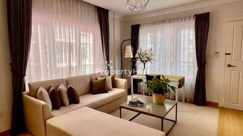 FANCY TWO BEDROOM FOR RENT-HEART OF BKK1🍀