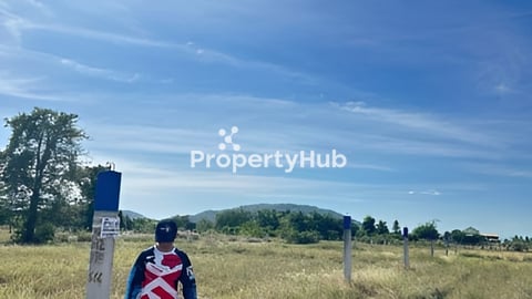 ដីលក់ ដីអាចធ្វេីប្លងរឹងបាន