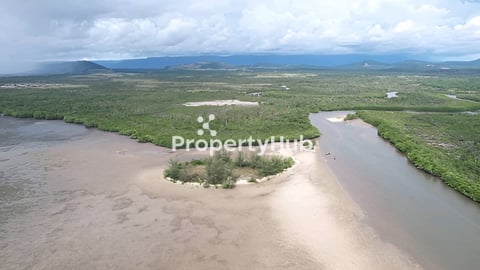 ដីជាប់សមុទ្រ ជាប់ព្រែក ក្រោមទីផ្សារ