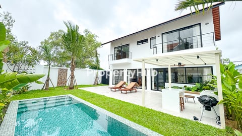 Private Mordern Villa for Rent in Svay Dankum Area 