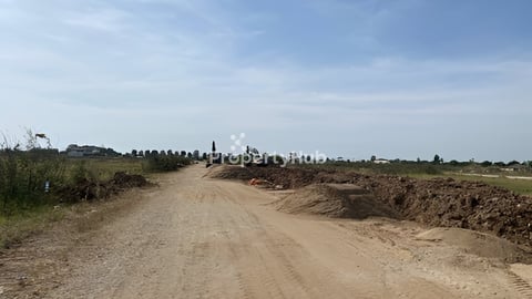 ដីលក់បន្ទាន់