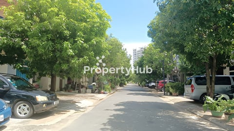 🏡Town-House For Rent Price: 800$ at Camko City