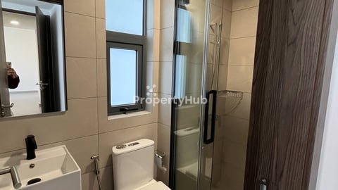 3BR 2Bathroom For Rent with Fully Furnished