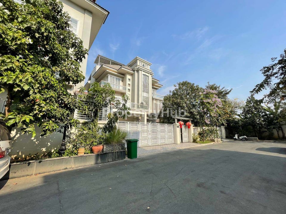 Property 4