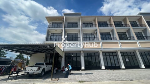 Shophouse for Rent Near to Preaek Chrey Market in Khan Dangkor