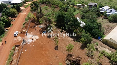 ដីអាជីវកម្ម ចម្ងាយ ៤ គីឡូពីព្រលានយន្តហោះ