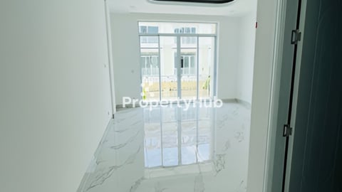 ផ្ទះលក់បន្ទាន់ ខាតដើម (139000$) បុរី blue dimond ជ្រោតចង្វារ ផ្លូវ 6A