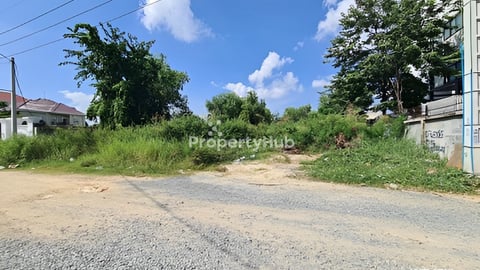 ដីលក់ (ភ្នំពេញថ្មី)ផ្លូវ10m សង្កាត់ភ្នំពេញថ្មី ខណ្ឌសែនសុខ