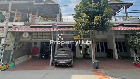 🏘 ផ្ទះល្វែង ក្នុងបុរី លឹមឈាងហាក់ ត្រូវការលក់បន្ទាន់ខ្លាំង