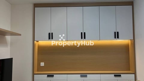 2-BR Condo for rent  at Versiler Square 