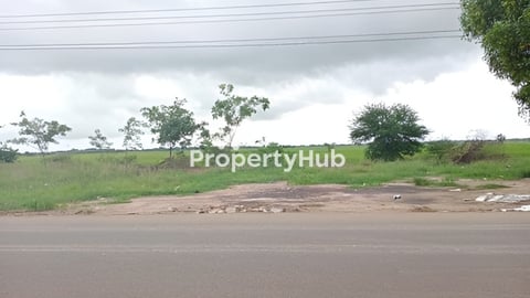 ដីលក់នៅជាប់ផ្លូវជាតិលេខ8 ទំហំ10ហិតា ជាប់ព្រំដែនវៀតណាម