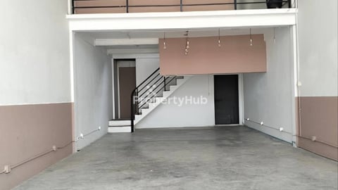 Shop house for rent (Good location)
