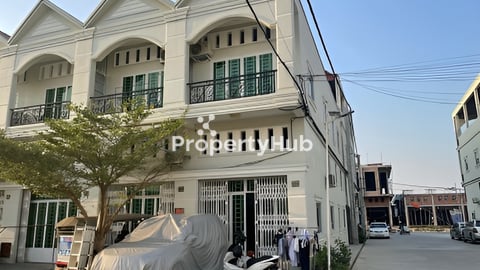 ផ្ទះលក់បន្ទាន់​ តម្លៃចចារបាន