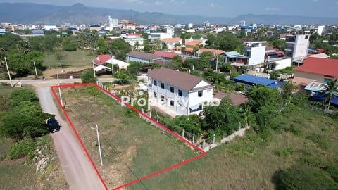 ដីលក់សង្កាត់ក្រាំងអំពិល ក្រុងកំពត ដីលក់នៅខាងក្រោយក្រោយមន្ទីសាធារណការ ខេត្តកំពត