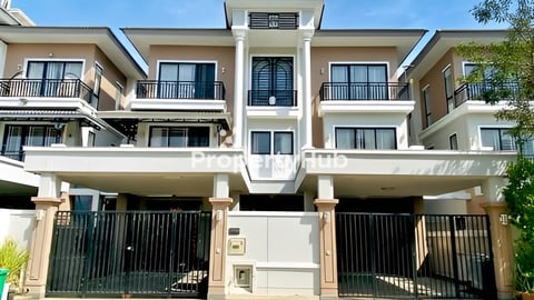 (English Below) 🏘វីឡាភ្លោះ (Twin B) សម្រាប់ជួល ក្នុងបុរី ប៉េងហួត60ម