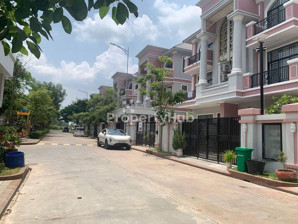 រូបភាពអចលនទ្រព្យទី 3