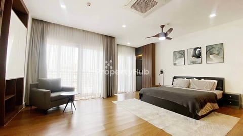 PREMIUM ONE BEDROOM FOR RENT-NEAR TOUL TOMPOUNG🍀