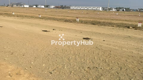 ដីលក់ប្រញាប់នៅតំបន់គម្រោងទីក្រុងពាណិជ្ជកម្មភ្នំតូច ខេត្តកំពង់ស្ពឺ