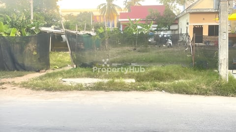 ដីលក់ធូរខ្លាំង ក្បាលកោះ