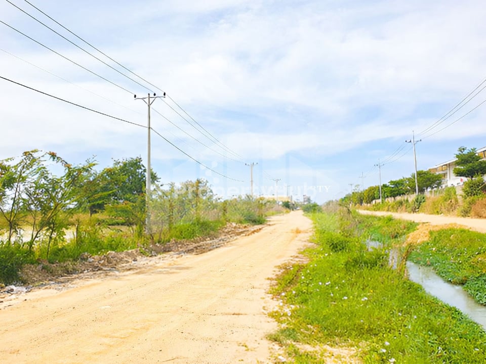 រូបភាពអចលនទ្រព្យទី 4
