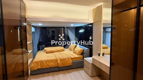 🏢  Modern 2 Bedroom Condo for Rent in Tonle Bassac