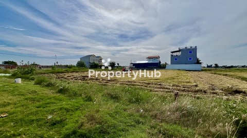 ដីសម្រាប់បើកអាជីវកម្នជាប់ផ្លូវ30m(68mx85m)ជាប់ផ្លូវជាតិ143 ក្រោយផ្សារបែកចាន