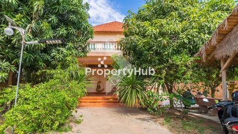 Urgent House for Sale in Svay Dangkum Area