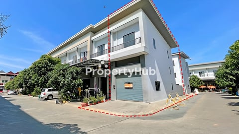 🏘 ផ្ទះអាជីវកម្ម (កែង) ក្នុងបុរី ជីបម៉ុងទួលពង្រ ត្រូវការលក់បន្ទាន់ខ្លាំង ​