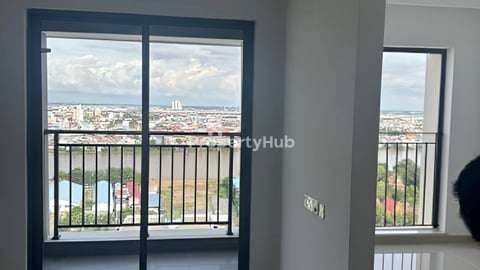 🌊🎉 Happy Chinese New Year Special Offer from 𝐑&𝐅 𝐂𝐈𝐓𝐘 · 𝐌𝐈𝐑𝐎